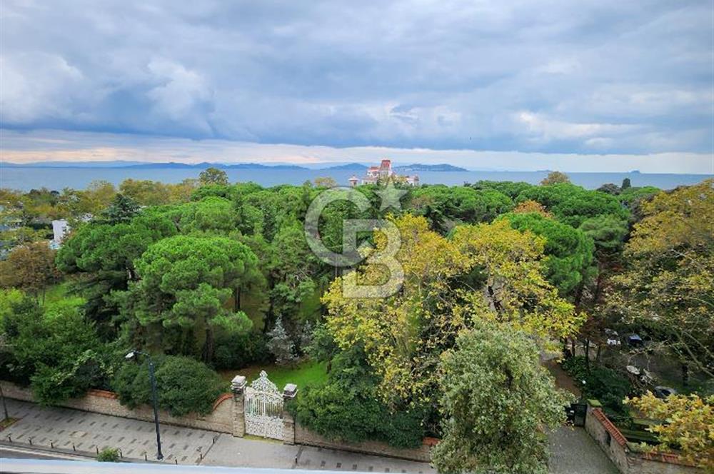 Caddebostan Sahilde muhteşem manzaral 3+1 kiralık Daire
