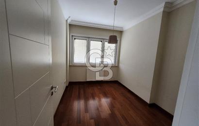 Caddebostan Sahilde muhteşem manzaral 3+1 kiralık Daire