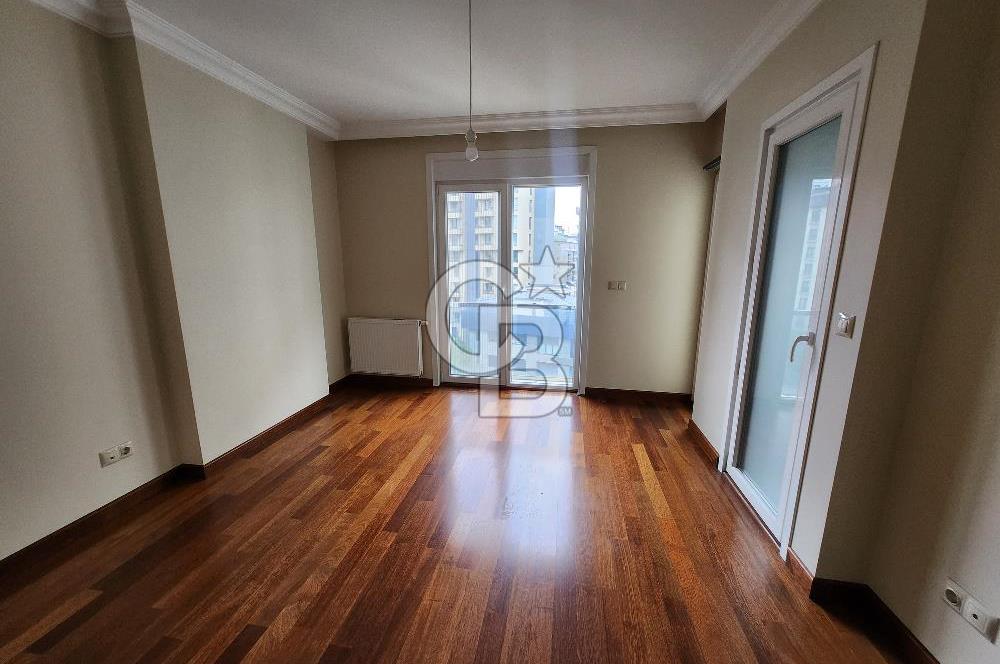 Caddebostan Sahilde muhteşem manzaral 3+1 kiralık Daire