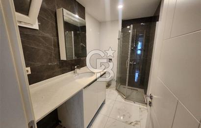 Caddebostan Sahilde muhteşem manzaral 3+1 kiralık Daire