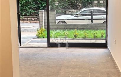KOZYATAĞI YENİ BİNA YOLA CEPHELİ KÖŞE KİRALIK 26 m² DÜKKAN
