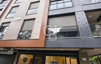 KOZYATAĞI YENİ BİNA YOLA CEPHELİ KÖŞE KİRALIK 26 m² DÜKKAN
