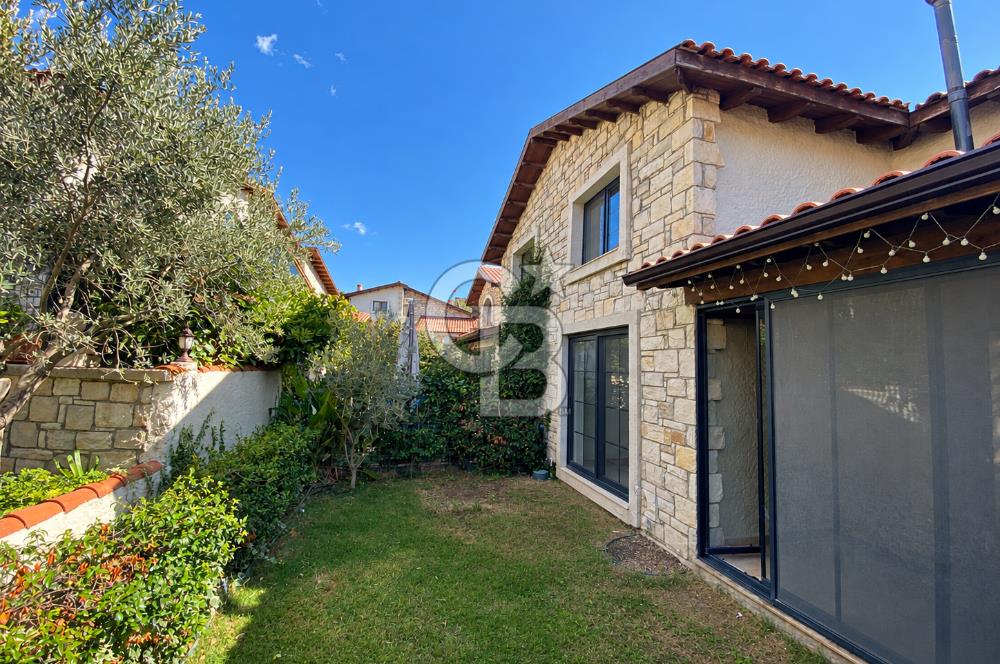 Yağcılar’da Şömineli ve Kış Bahçeli Kiralık Loft Villa