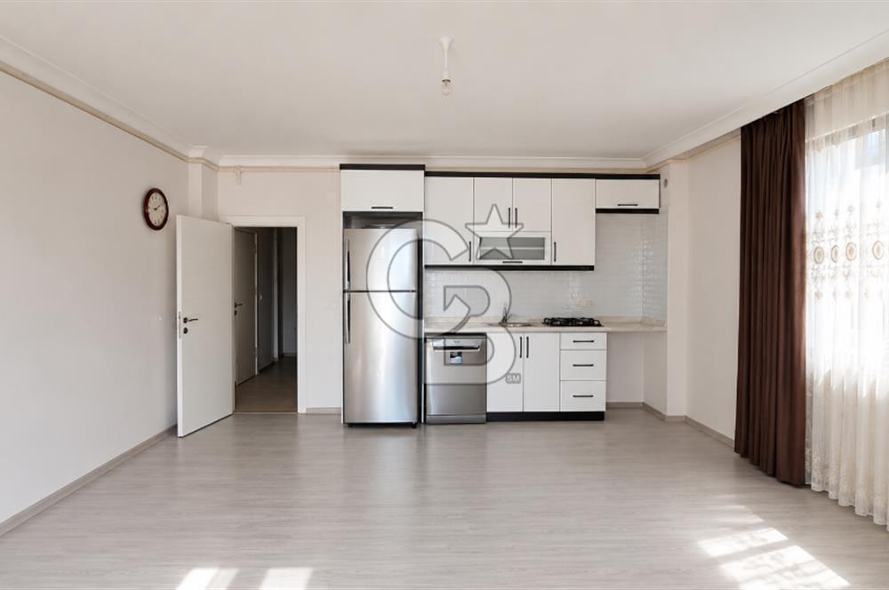 Gömeç Kemalpaşa Mahallesi'nde Kiralık Geniş Ara Kat 1+1 Daire