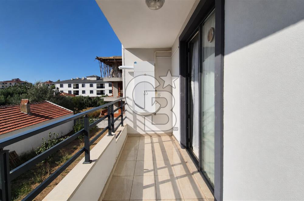 Gömeç Kemalpaşa Mahallesi'nde Kiralık Geniş Ara Kat 1+1 Daire