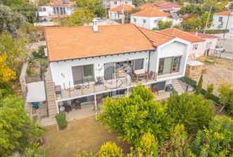 DEMİRCİLİ’DE 540 m² ARSA İÇERİSİNDE, 250 m² KULLANIM ALANLI VİLLA - 3 - 377872