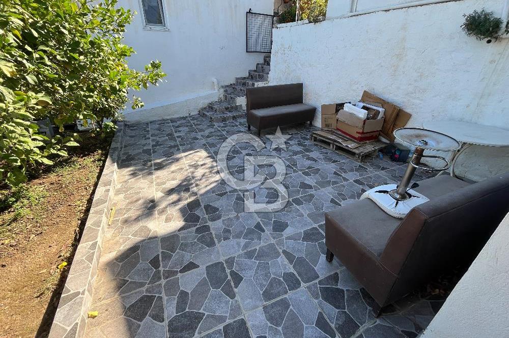 DEREKÖY MERKEZDE BAHÇELİ EŞYASIZ 2+1 KİRALIK DAİRE