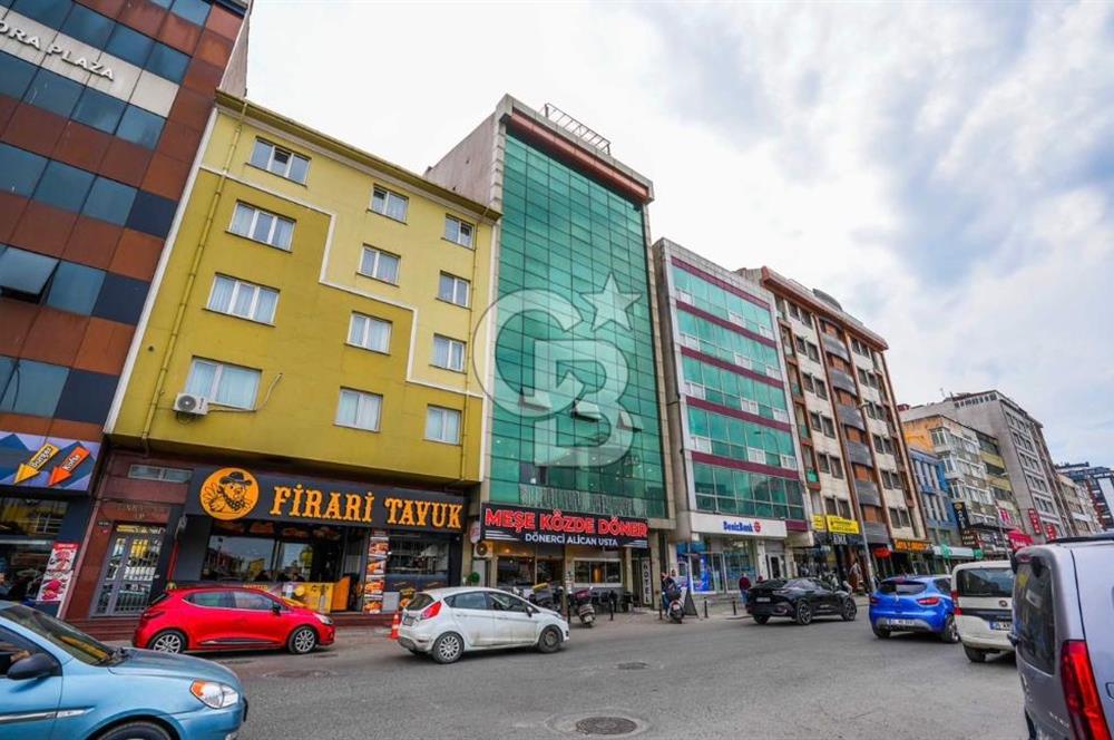 ÜMRANİYENİN EN İŞLEK CADDESİNDE 150 m2 KİRALIK PLAZA KATI
