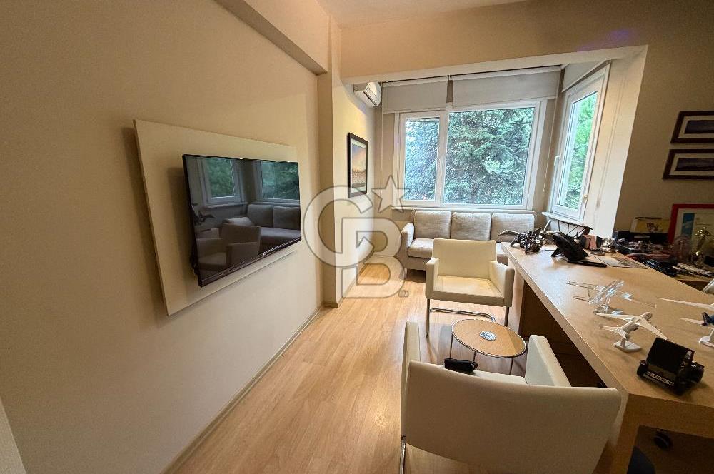 Akatlar'da Satılık 3+2 Dubleks Villa, 140m², Bahçeli, Otoparklı