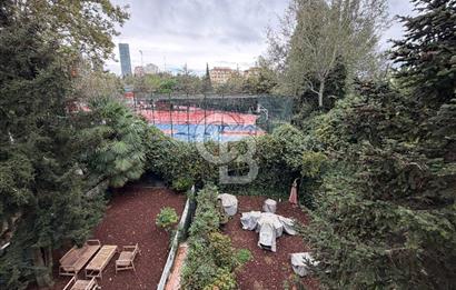 Akatlar'da Satılık 3+2 Dubleks Villa, 140m², Bahçeli, Otoparklı
