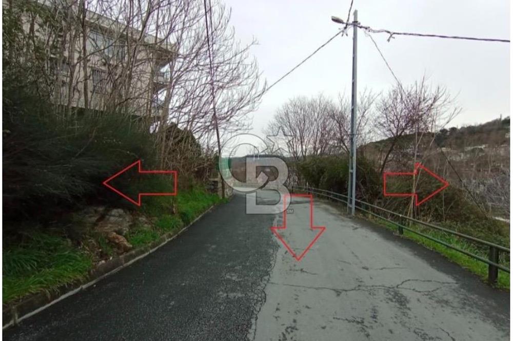 Emirgan Baltalimanı'nda Boğaziçi Manzaralı 640m² Satılık Arsa