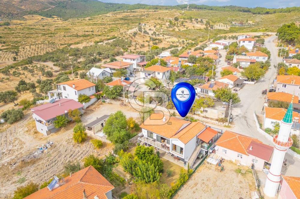 DEMİRCİLİ’DE 540 m² ARSA İÇERİSİNDE, 250 m² KULLANIM ALANLI VİLLA