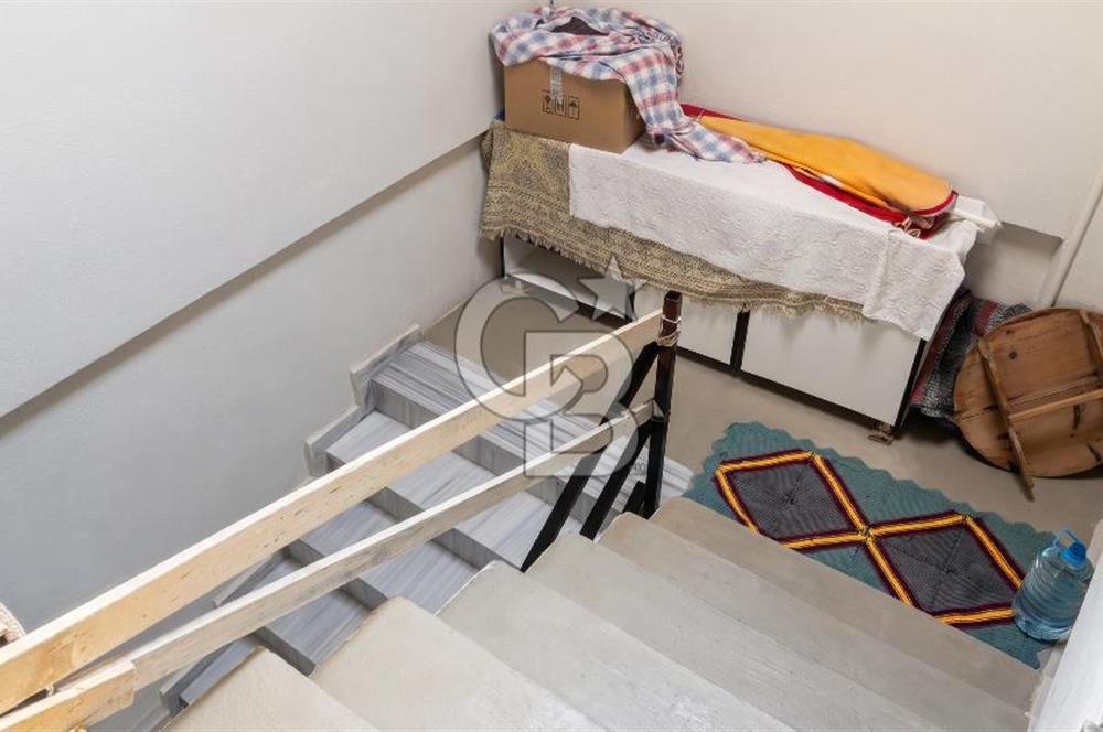 Bursa Gemlik Küçükkumla Satılık Havuzlu Sitede Temiz 2+1 Daire