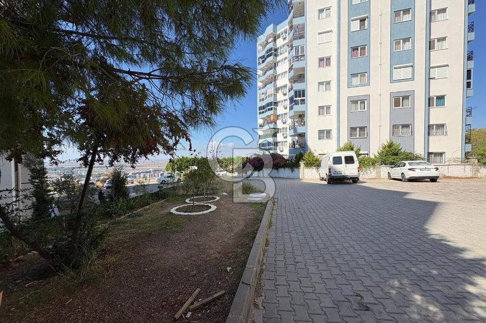 Çiğli Satılık 3+1  Daire Geniş Ferah  Şirak Apartmanında