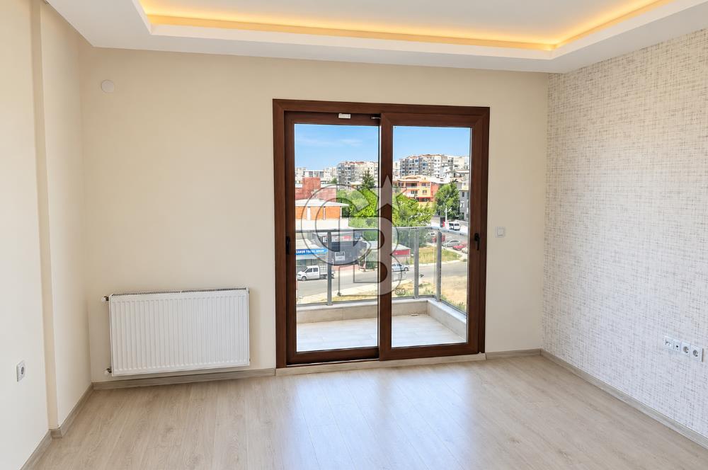 Çiğli Satılık 1+1 Daire Ateşoğlu Cadde Life Sitesinde Yatırımlık