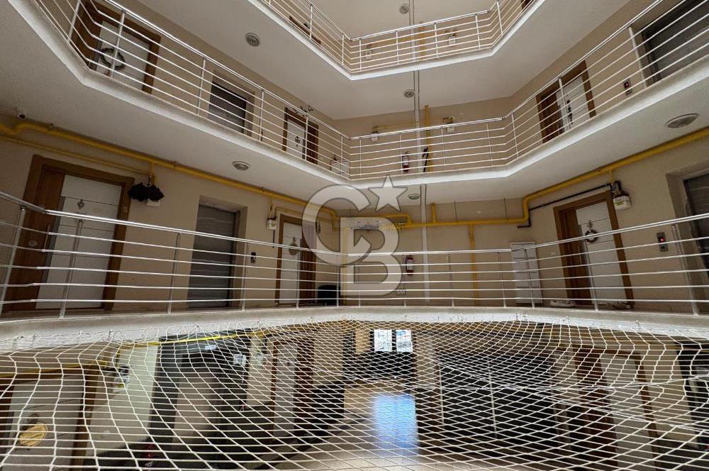 Çiğli Satılık 3+1  Daire Geniş Ferah  Şirak Apartmanında