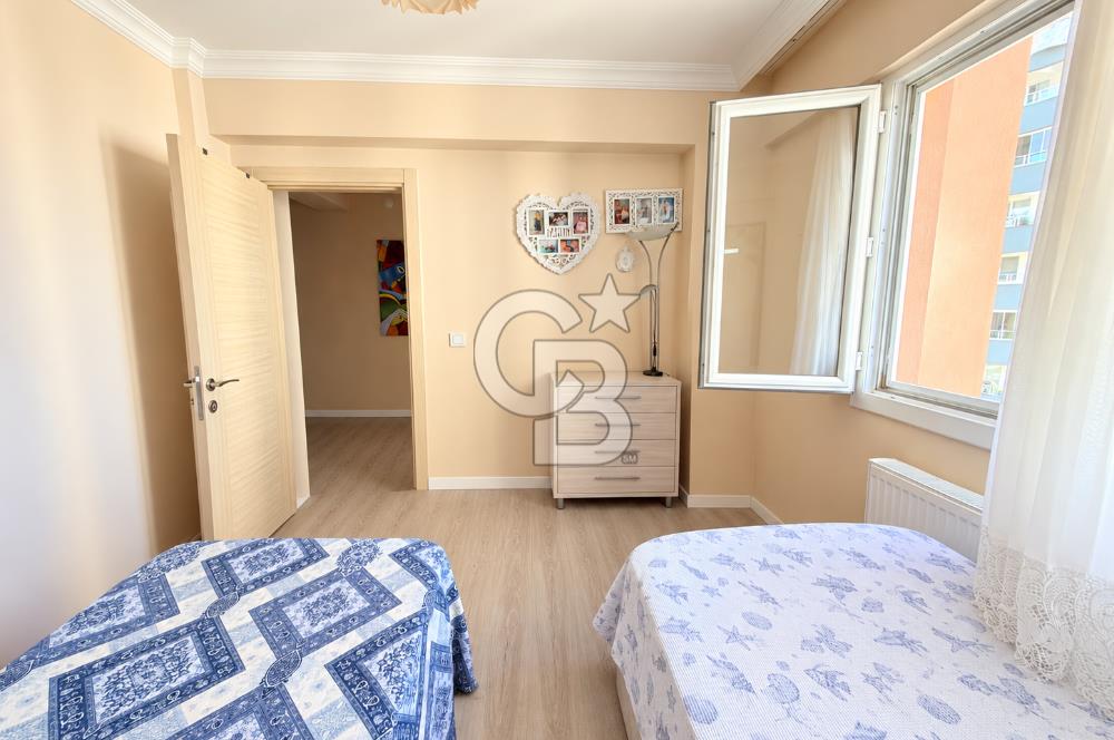 Çiğli Satılık 3+1  Daire Geniş Ferah  Şirak Apartmanında