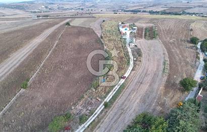 İSTANBUL SİLİVRİ AKÖREN' DE SATILIK YOLA CEPHELİ, GENİŞ ARAZİ