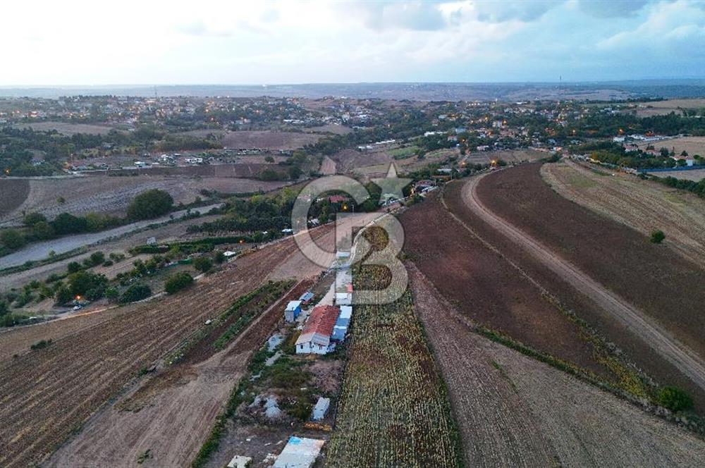 İSTANBUL SİLİVRİ AKÖREN' DE SATILIK YOLA CEPHELİ, GENİŞ ARAZİ