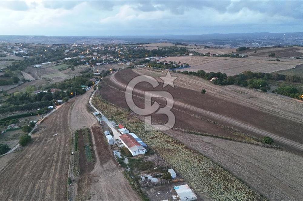 İSTANBUL SİLİVRİ AKÖREN' DE SATILIK YOLA CEPHELİ, GENİŞ ARAZİ