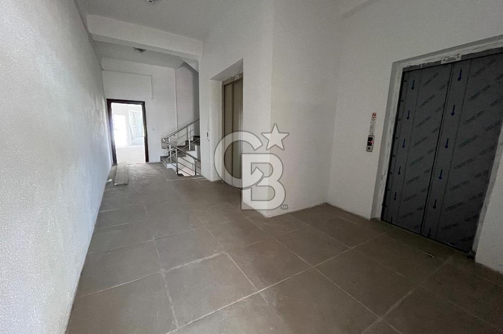 500 M2 KAPALI 500 M2 AÇIK ALANLI ZEMİN KAT FABRİKA