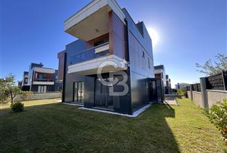 ARNAVUTKÖY NEOGÖLPARK İSTANBULDA SATILIK KIŞ BAHÇELİ 4+1 VİLLA - 11 - 377974