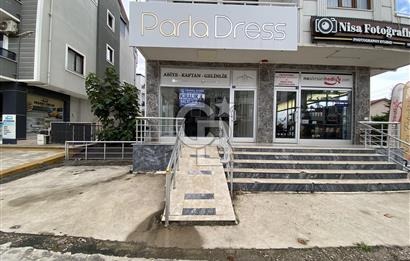 BAŞİSKELE PINAR CADDESİ ÜZERİNDE 130 M2 KİRALIK DÜKKAN