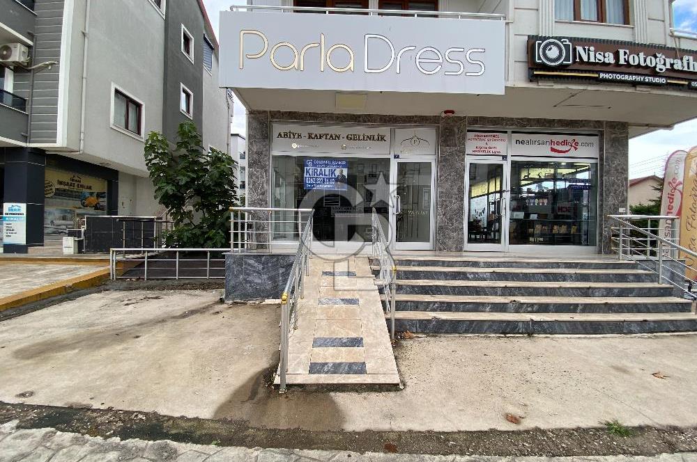 BAŞİSKELE PINAR CADDESİ ÜZERİNDE 130 M2 KİRALIK DÜKKAN
