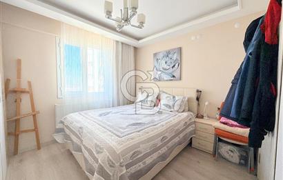 Çiğli Satılık 3+1  Daire Geniş Ferah  Şirak Apartmanında