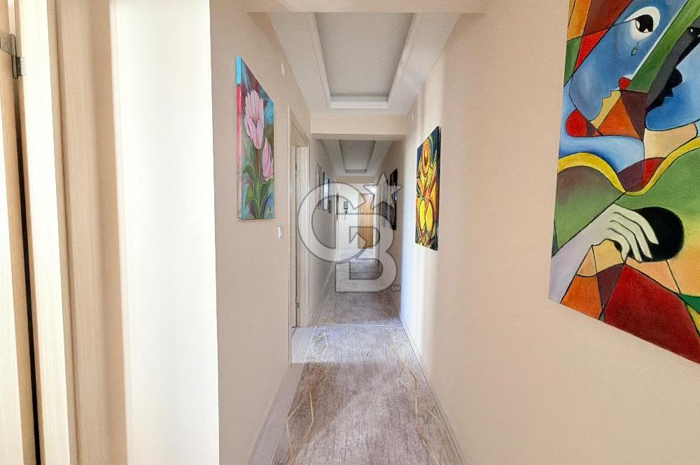 Çiğli Satılık 3+1  Daire Geniş Ferah  Şirak Apartmanında