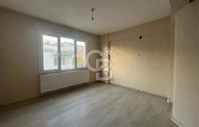 Bayındır Sadıkpaşa'da Satılık 2+1 Doğalgazlı Daire