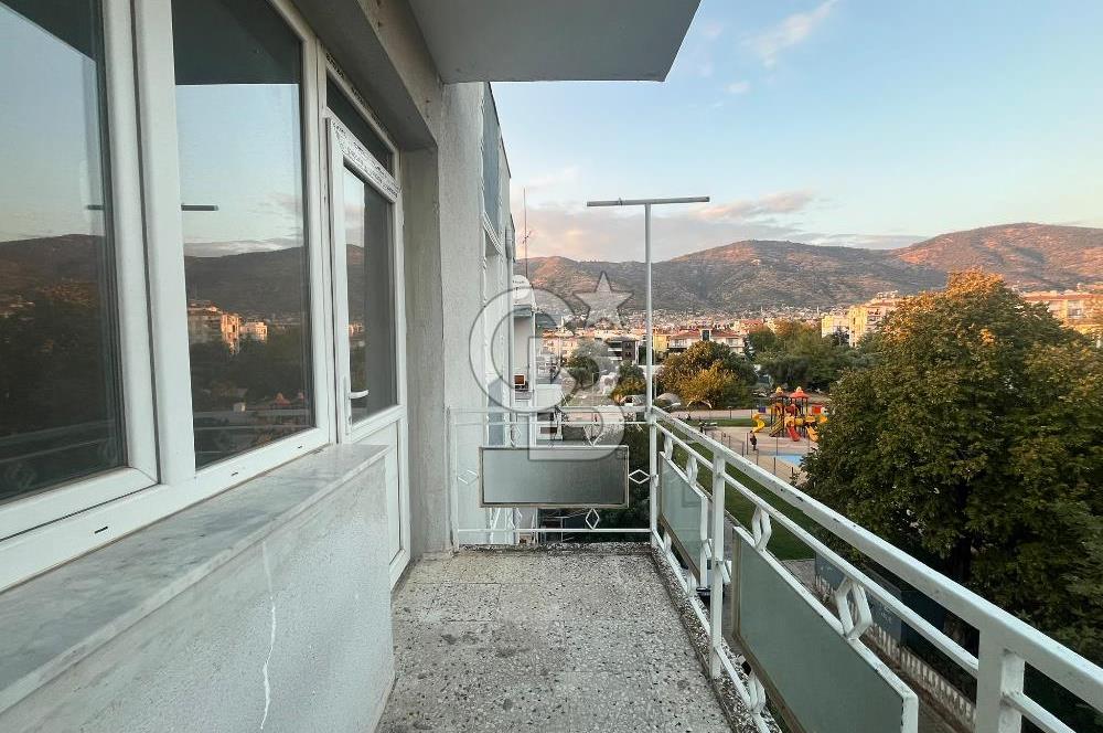 Bayındır Sadıkpaşa'da Satılık 2+1 Doğalgazlı Daire