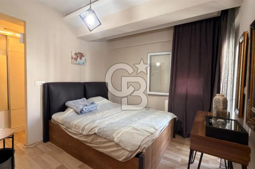 ÇİĞLİ HARMANDALI'NDA HAVUZLU SİTE İÇERİSİNDE FERAH VE KULLANIŞLI 2+1 DAİRE