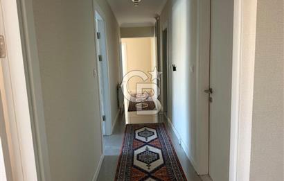 ELVAN MAHALLESİ KENT MEYDANI KARŞISI ARA KAT SATILIK GENİŞ DAİRE
