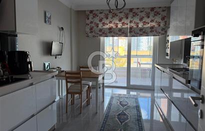 ELVAN MAHALLESİ KENT MEYDANI KARŞISI ARA KAT SATILIK GENİŞ DAİRE