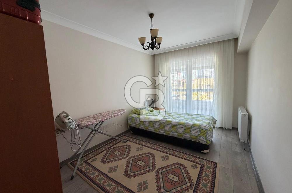 ELVAN MAHALLESİ KENT MEYDANI KARŞISI ARA KAT SATILIK GENİŞ DAİRE