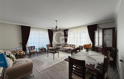 ELVAN MAHALLESİ KENT MEYDANI KARŞISI ARA KAT SATILIK GENİŞ DAİRE