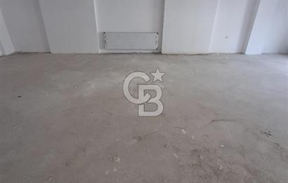 ÇEKMEKÖY MERKEZDE 5 KATLI 710 M² KOMPLE KİRALIK İŞ MERKEZİ