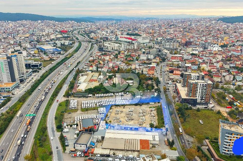 Sancaktepe 'de satılık ticari imarlı arsa