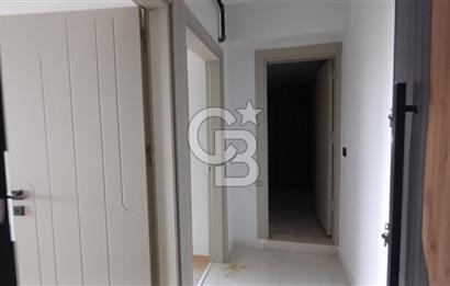 MANİSA MURADİYE'DE HAVUZLU GENİŞ YOL CEPHE MANZARALI SATILIK 1+1 DAİRE 
