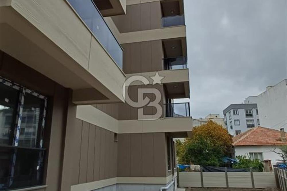 MANİSA MURADİYE'DE HAVUZLU GENİŞ YOL CEPHE MANZARALI SATILIK 1+1 DAİRE 