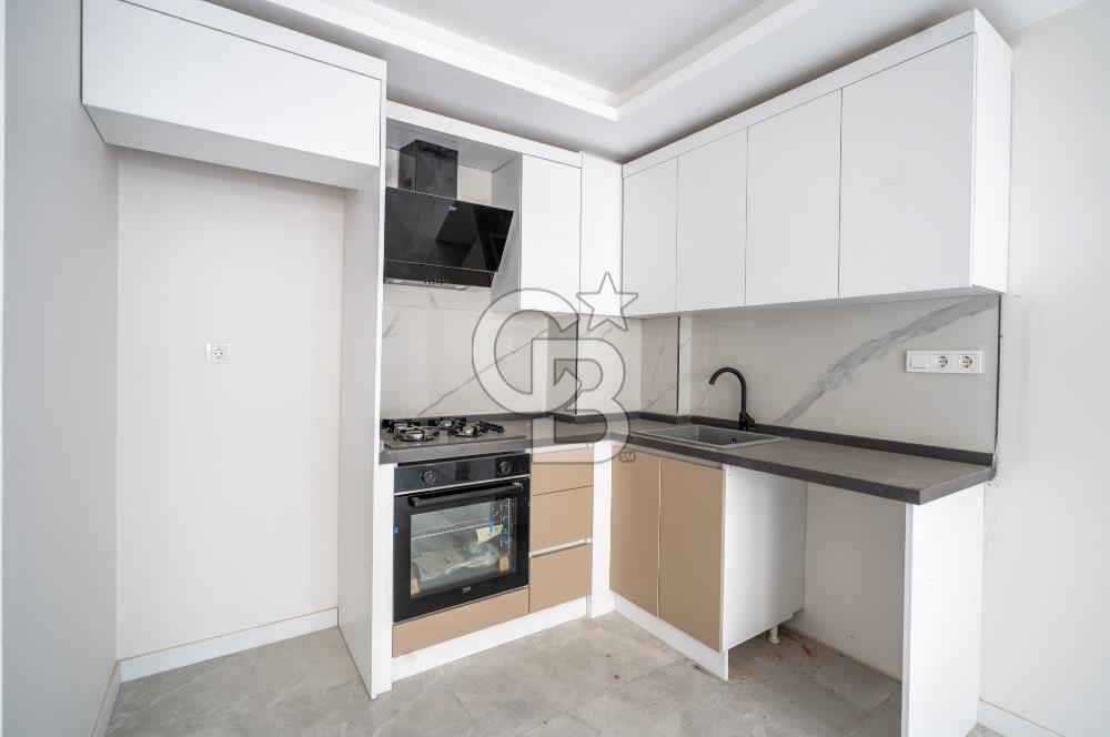 Marmaris Merkezde Denize 60 Metre Sıfır 2+1 Satılık Daire
