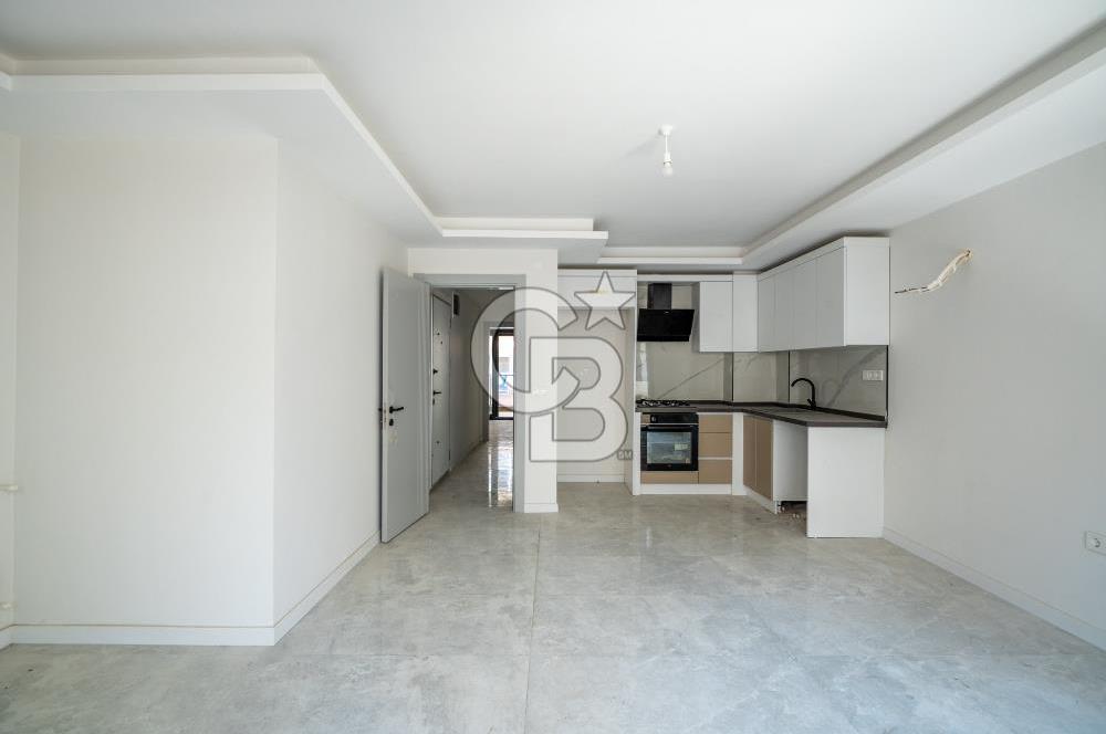 Marmaris Merkezde Denize 60 Metre Sıfır 2+1 Satılık Daire
