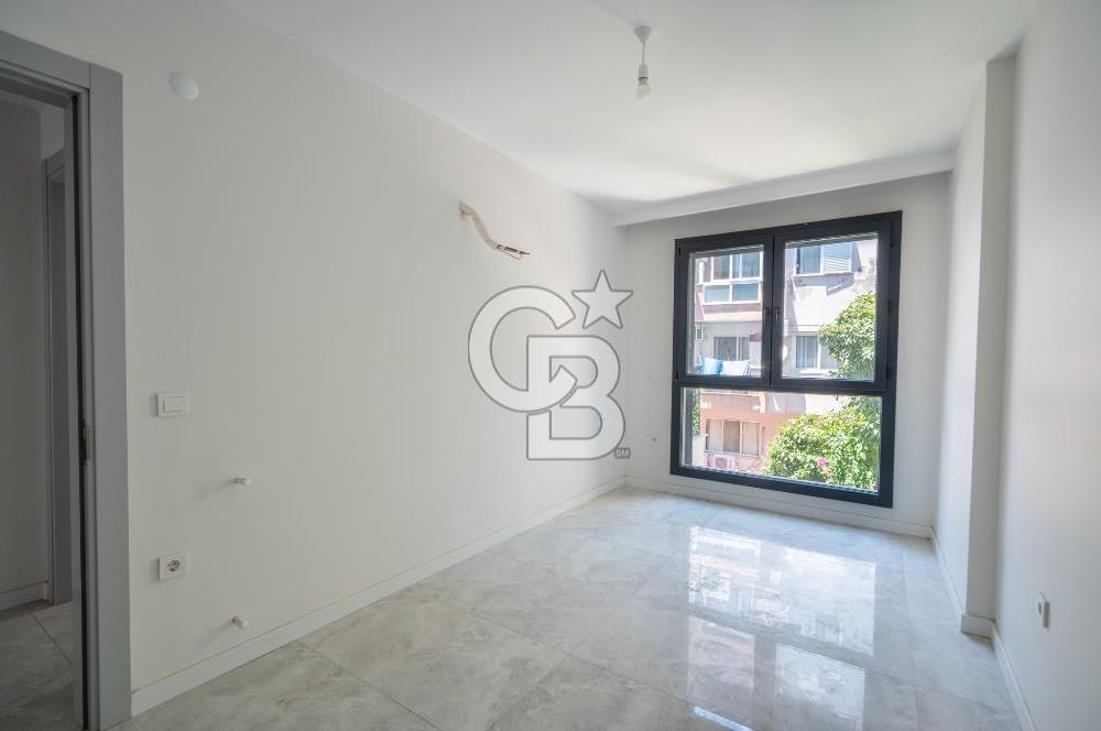 Marmaris Merkezde Denize 60 Metre Sıfır 2+1 Satılık Daire