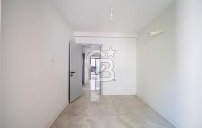Marmaris Merkezde Denize 60 Metre Sıfır 2+1 Satılık Daire
