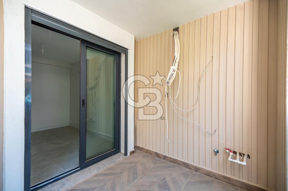 Marmaris Merkezde Denize 60 Metre Sıfır 2+1 Satılık Daire