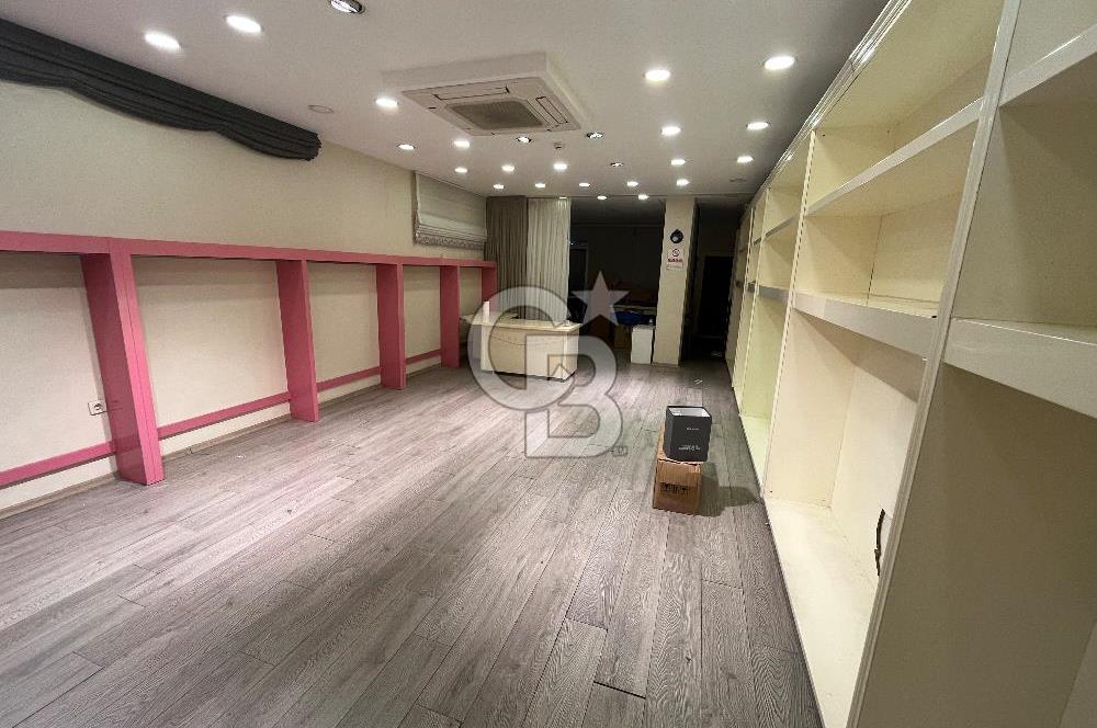 Karşıyaka Çarşı Ankara İlkokulu Sokağında Kiralık Dükkan
