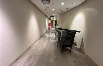 Karşıyaka Çarşı Ankara İlkokulu Sokağında Kiralık Dükkan