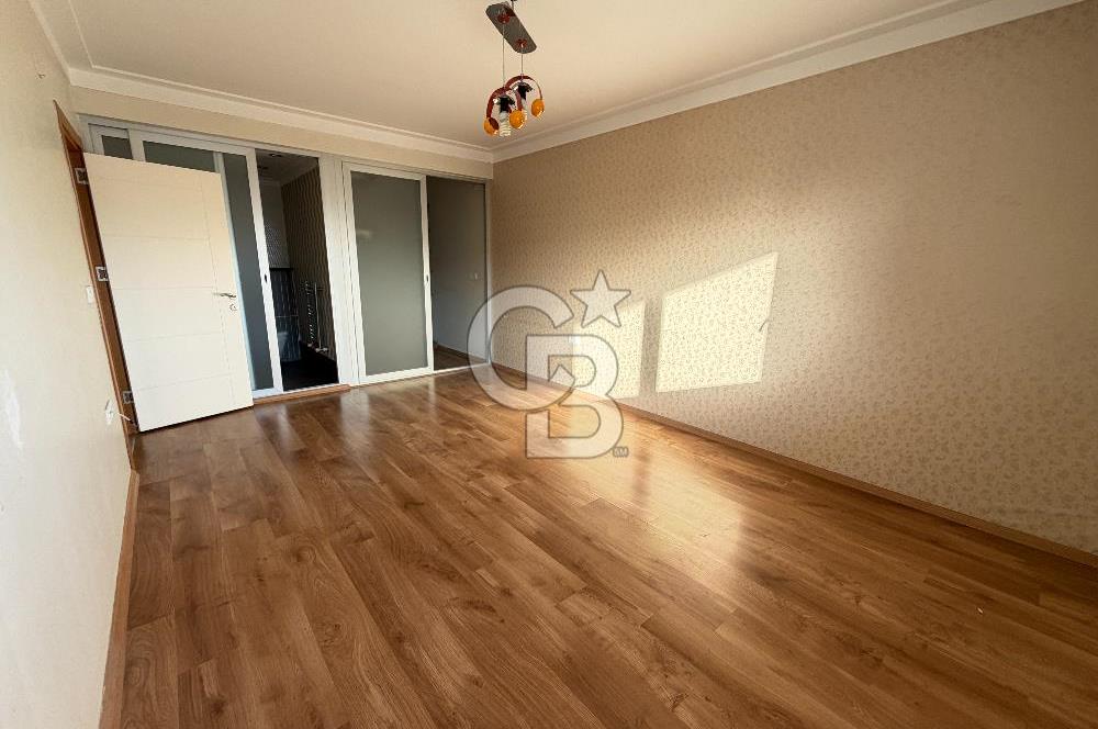 MÜCAHİTLER CAD. ÜZERİ,120 M² NET,KAPALI MUTFAK GENİŞ 2+1 KİRALIK