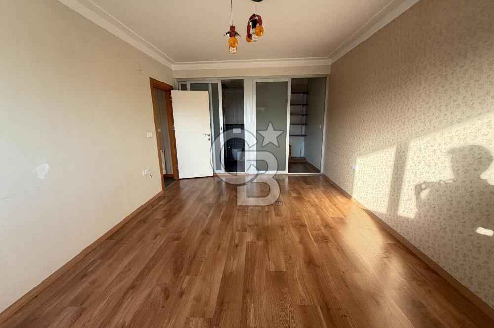 MÜCAHİTLER CAD. ÜZERİ,120 M² NET,KAPALI MUTFAK GENİŞ 2+1 KİRALIK
